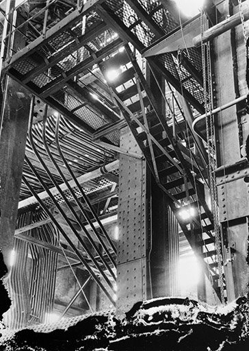 Tuyauterie des générateurs de vapeur au charbon. © Jérôme  Mongreville (reproduction), Charnotet / Région Bourgogne-Franche-Comté, Inventaire du patrimoine - 1990 Tuyauterie des générateurs de vapeur au charbon. © Jérôme  Mongreville (reproduction), Charnotet / Région Bourgogne-Franche-Comté, Inventaire du patrimoine - 1990