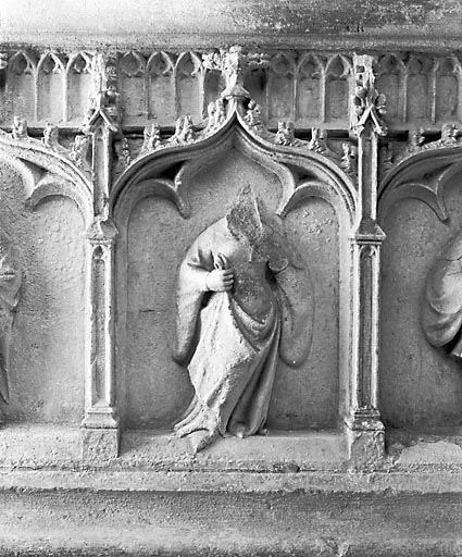 Détail : 2ème pleurant (en partant de la gauche). © Jérôme Mongreville / Région Bourgogne-Franche-Comté, Inventaire du patrimoine - 1990