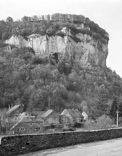 Vue d'une partie du village. © Yves Sancey / Région Bourgogne-Franche-Comté, Inventaire du patrimoine - 1990