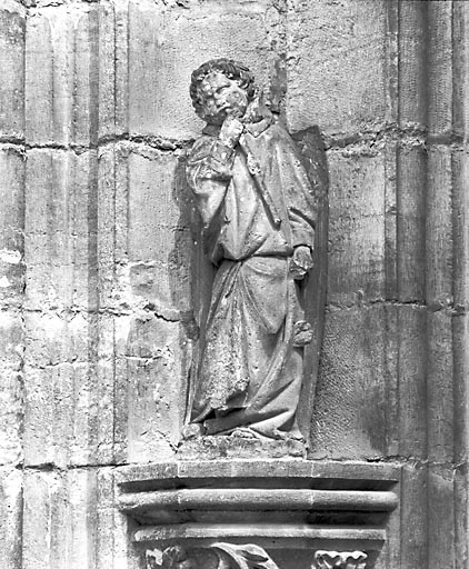 L'ange de gauche. © Jérôme Mongreville / Région Bourgogne-Franche-Comté, Inventaire du patrimoine - 1991