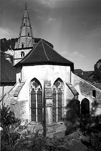 Eglise abbatiale : l'abside et la flêche. © Jérôme Mongreville / Région Bourgogne-Franche-Comté, Inventaire du patrimoine - 1991