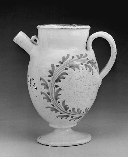 Vue de profil. © Jérôme Mongreville / Région Bourgogne-Franche-Comté, Inventaire du patrimoine - 1991