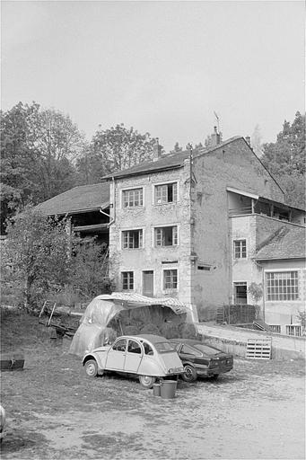 Hangar et atelier de fabrication (B). © Laurent Poupard / Région Bourgogne-Franche-Comté, Inventaire du patrimoine - 1991