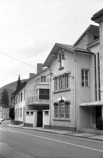 Rue de la République : vue d'ensemble. © Laurent Poupard / Région Bourgogne-Franche-Comté, Inventaire du patrimoine - 1991