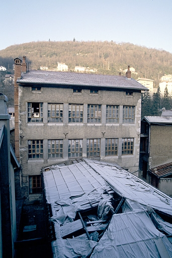 Atelier de fabrication : façade antérieure. © Laurent Poupard / Région Bourgogne-Franche-Comté, Inventaire du patrimoine - 1991