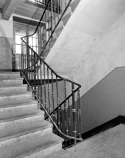Escalier. © Jérôme Mongreville / Région Bourgogne-Franche-Comté, Inventaire du patrimoine - 1992