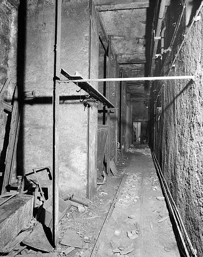 Cave à charbon. © Jérôme Mongreville / Région Bourgogne-Franche-Comté, Inventaire du patrimoine - 1992