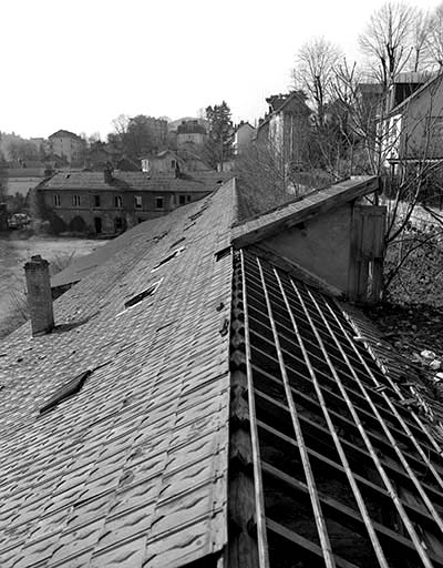 Toiture de la menuiserie. © Yves Sancey / Région Bourgogne-Franche-Comté, Inventaire du patrimoine - 1993