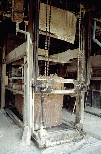 Scie Décamps, vue de trois quarts gauche. © Yves Sancey / Région Bourgogne-Franche-Comté, Inventaire du patrimoine - 1993