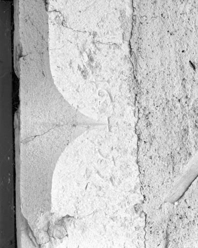 Détail du linteau de la porte de l'étable. © Jérôme Mongreville / Région Bourgogne-Franche-Comté, Inventaire du patrimoine - 1994