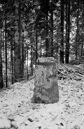 Vue générale de face. © Muriel Vercez / Région Bourgogne-Franche-Comté, Inventaire du patrimoine - 1994