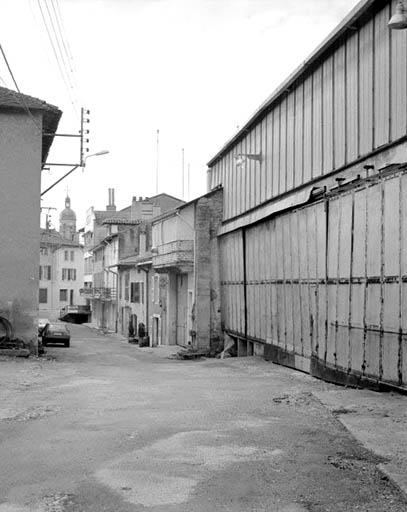 Façades sur la rue du Soujet. © Yves Sancey / Région Bourgogne-Franche-Comté, Inventaire du patrimoine - 1994