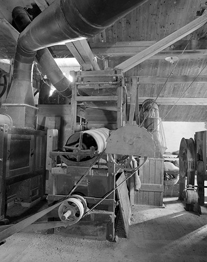 Trieur à graines rotatif. © Jérôme Mongreville / Région Bourgogne-Franche-Comté, Inventaire du patrimoine - 1996