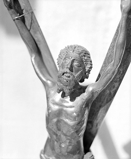 Détail : le buste, de trois quarts, vue plongeante. © Yves Sancey / Région Bourgogne-Franche-Comté, Inventaire du patrimoine - 1996