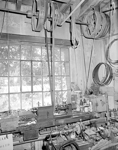 Tour à poncer. © Jérôme Mongreville / Région Bourgogne-Franche-Comté, Inventaire du patrimoine - 1996