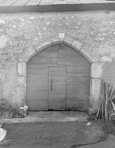 Porte de grange haute. © Jérôme Mongreville / Région Bourgogne-Franche-Comté, Inventaire du patrimoine - 1996
