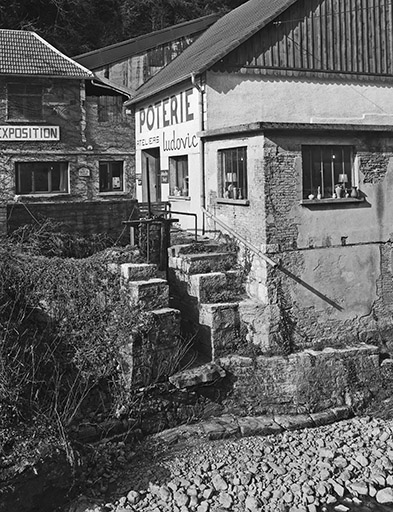 Vannage et déversoir du canal d'amenée. © Yves Sancey / Région Bourgogne-Franche-Comté, Inventaire du patrimoine - 1997