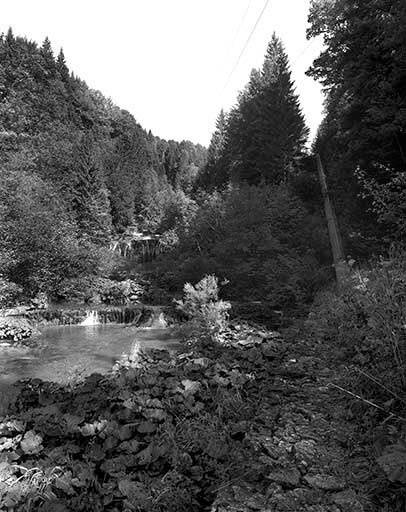 La Serpentine et la conduite forcée de la centrale. © Yves Sancey / Région Bourgogne-Franche-Comté, Inventaire du patrimoine - 1997