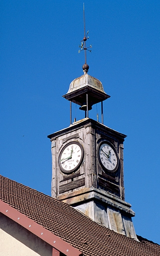 Le clocheton depuis le sud. © Yves Sancey / Région Bourgogne-Franche-Comté, Inventaire du patrimoine - 1997 Le clocheton depuis le sud. © Yves Sancey / Région Bourgogne-Franche-Comté, Inventaire du patrimoine - 1997