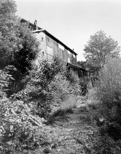 Façade sur l'Ain de l'atelier de fabrication. © Yves Sancey / Région Bourgogne-Franche-Comté, Inventaire du patrimoine - 1997