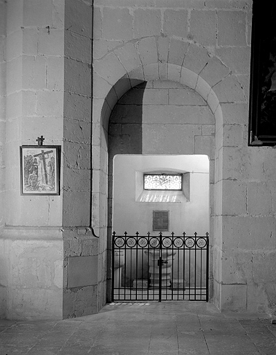 Vue de l'actuelle chapelle des fonts baptismaux. © Jérôme Mongreville / Région Bourgogne-Franche-Comté, Inventaire du patrimoine - 1997