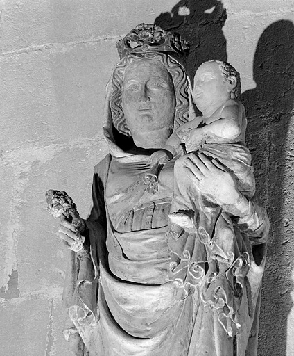 Détail : le buste de la Vierge. © Jérôme Mongreville / Région Bourgogne-Franche-Comté, Inventaire du patrimoine - 1997