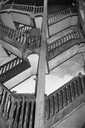 Immeuble : détail de l'escalier sur cour : de face. © Yves Sancey / Région Bourgogne-Franche-Comté, Inventaire du patrimoine - 1998