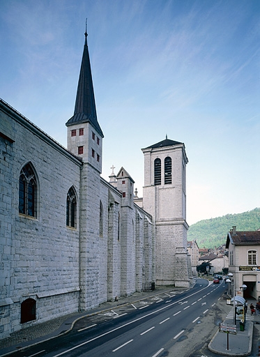 Vue du flanc nord vers l'ouest. © Jérôme Mongreville / Région Bourgogne-Franche-Comté, Inventaire du patrimoine - 1998