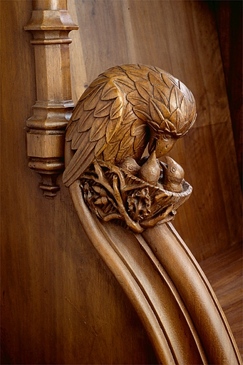 Appui-main entre la cinquième et la sixième stalle basse. © Jérôme Mongreville / Région Bourgogne-Franche-Comté, Inventaire du patrimoine - 1998
