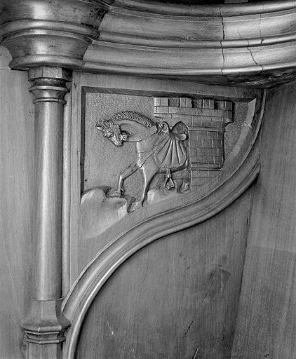 Parclose à gauche de la première stalle haute. © Jérôme Mongreville / Région Bourgogne-Franche-Comté, Inventaire du patrimoine - 1998