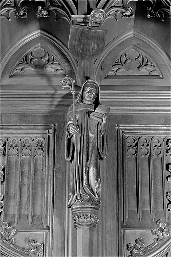 La vingt et unième statuette interdorsale. © Jérôme Mongreville / Région Bourgogne-Franche-Comté, Inventaire du patrimoine - 1998