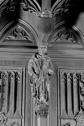 La seizième statuette interdorsale. © Jérôme Mongreville / Région Bourgogne-Franche-Comté, Inventaire du patrimoine - 1998