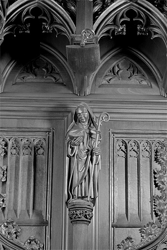 La troisième statuette interdorsale. © Jérôme Mongreville / Région Bourgogne-Franche-Comté, Inventaire du patrimoine - 1998