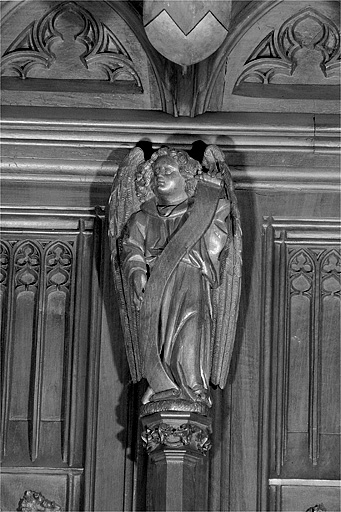 Vue de la quatorzième statuette interdorsale. © Jérôme Mongreville / Région Bourgogne-Franche-Comté, Inventaire du patrimoine - 1998