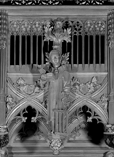 Vue de la dix-neuvième statuette du dais : saint Laurent. © Jérôme Mongreville / Région Bourgogne-Franche-Comté, Inventaire du patrimoine - 1998