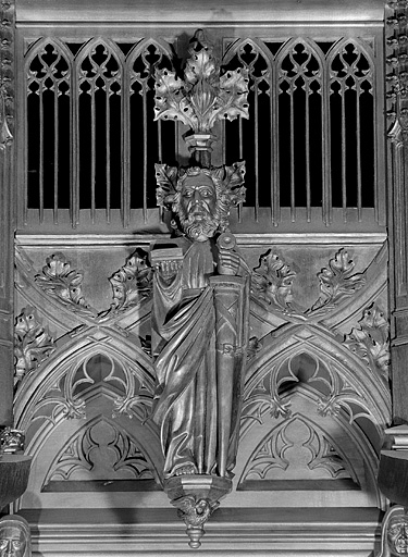 Vue de la septième statuette du dais : saint Paul. © Jérôme Mongreville / Région Bourgogne-Franche-Comté, Inventaire du patrimoine - 1998