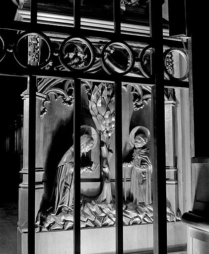 Première jouée haute : saint Romain et saint Lupicin au pied de leur sapin. © Jérôme Mongreville / Région Bourgogne-Franche-Comté, Inventaire du patrimoine - 1998