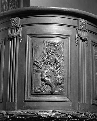 Deuxième panneau de la cuve : saint Marc. © Yves Sancey / Région Bourgogne-Franche-Comté, Inventaire du patrimoine - 1999 Deuxième panneau de la cuve : saint Marc. © Yves Sancey / Région Bourgogne-Franche-Comté, Inventaire du patrimoine - 1999
