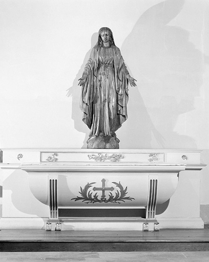 Vue générale de l'autel sud, de face. © Jérôme Mongreville / Région Bourgogne-Franche-Comté, Inventaire du patrimoine - 1999