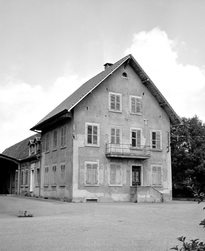Bureaux et conciergerie. © Yves Sancey / Région Bourgogne-Franche-Comté, Inventaire du patrimoine - 1999