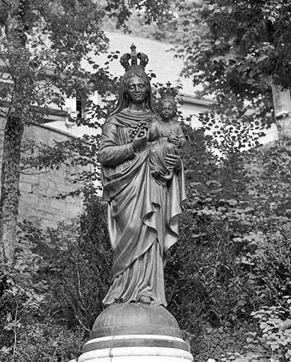 Vue de face rapprochée. © Yves Sancey / Région Bourgogne-Franche-Comté, Inventaire du patrimoine - 2000