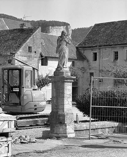 Sainte Jeanne d'Arc : vue générale. © Yves Sancey / Région Bourgogne-Franche-Comté, Inventaire du patrimoine - 2000