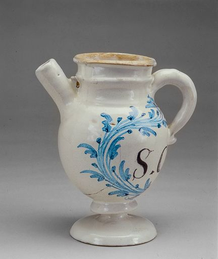 Vue de profil d'une chevrette. © Jérôme Mongreville / Région Bourgogne-Franche-Comté, Inventaire du patrimoine - 2000