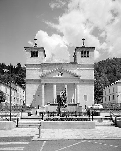 Façade antérieure. © Jérôme Mongreville / Région Bourgogne-Franche-Comté, Inventaire du patrimoine - 2000
