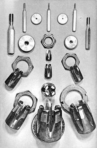 Pièces fabriquées : filières et jauges. © Yves  Sancey (reproduction) / Région Bourgogne-Franche-Comté, Inventaire du patrimoine - 2000