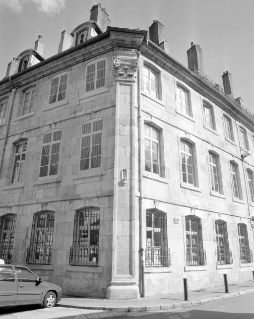 Vue d'ensemble rapprochée. © Yves Sancey / Région Bourgogne-Franche-Comté, Inventaire du patrimoine - 2001