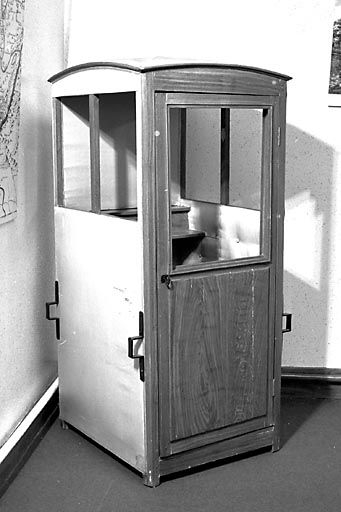 Vue de trois quarts. © Yves Sancey / Région Bourgogne-Franche-Comté, Inventaire du patrimoine - 2001 Vue de trois quarts. © Yves Sancey / Région Bourgogne-Franche-Comté, Inventaire du patrimoine - 2001