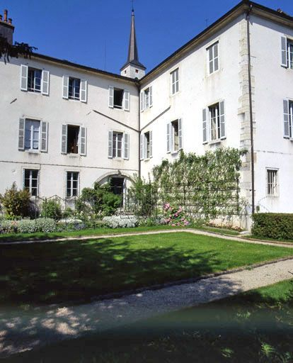 Façades sur le jardin. © Yves Sancey / Région Bourgogne-Franche-Comté, Inventaire du patrimoine - 2001