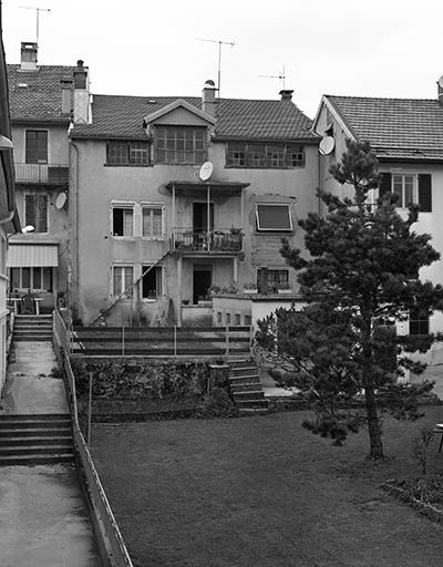 Façade postérieure d'un immeuble. © Jérôme Mongreville / Région Bourgogne-Franche-Comté, Inventaire du patrimoine - 2001