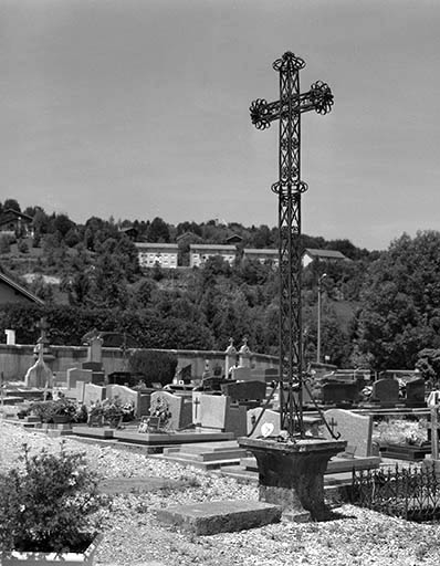 Vue de trois quarts. © Jérôme Mongreville / Région Bourgogne-Franche-Comté, Inventaire du patrimoine - 2001